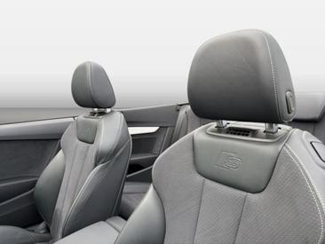 Audi A5 Cabriolet 40 TFSI — photo 16