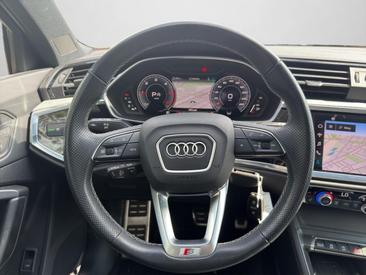 Audi Q3 35 TDI — photo 9