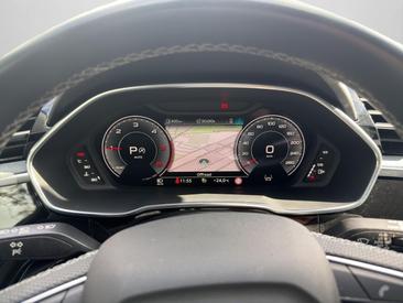 Audi Q3 35 TDI — photo 10