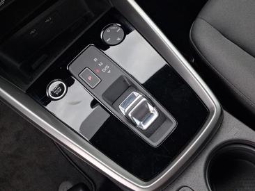 Audi A3 Sportback TFSI E 40 E — photo 11