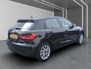 Audi A1 Sportback 30 TFSI — photo 2
