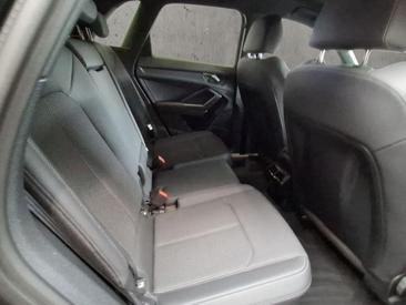 Audi Q3 TFSI E 45 E — photo 18