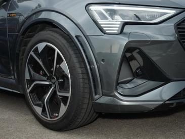 Audi E-tron S S E-tron Quattro — photo 10