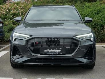 Audi E-tron S S E-tron Quattro — photo 11