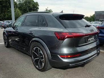 Audi E-tron S S E-tron Quattro — photo 12