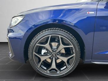 Audi A1 Sportback 30 TFSI — photo 8