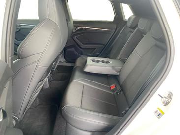 Audi S 3 Sportback TFSI — photo 10