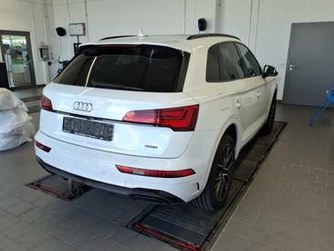 Audi Q5 40 TDI Quattro — photo 4