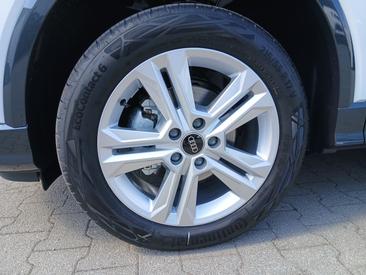 Audi Q2 35 TFSI — photo 6