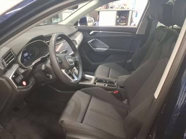 Audi Q3 35 TFSI — photo 3
