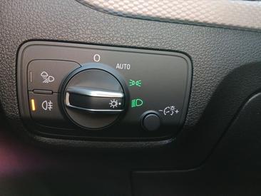 Audi Q2 35 TFSI — photo 15