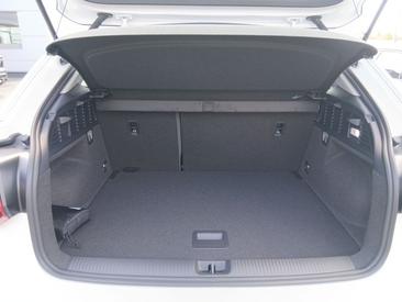 Audi Q2 35 TFSI — photo 17