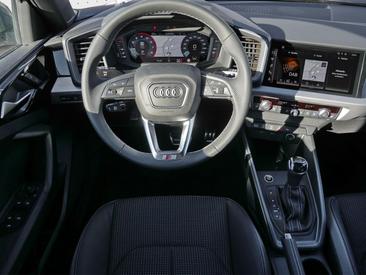 Audi A1 Sportback 40 TFSI — photo 8