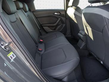 Audi A1 Sportback 40 TFSI — photo 16