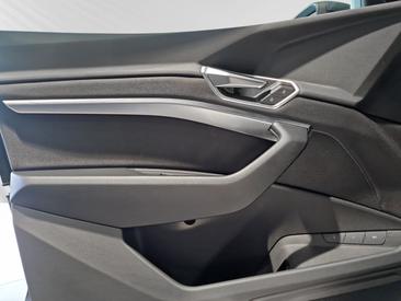 Audi Q8 E-tron E-tron 55 Quattro 300 KW — photo 13