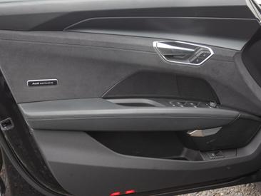 Audi E-tron GT Quattro E-tron Quattro — photo 11