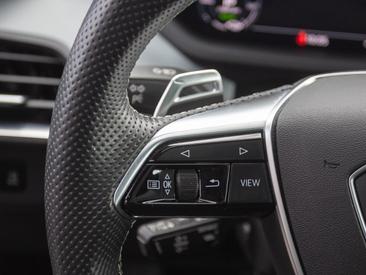 Audi E-tron GT Quattro E-tron Quattro — photo 16