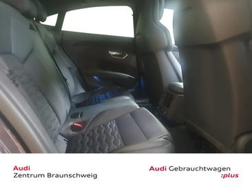 Audi E-tron GT Quattro E-tron Quattro — photo 13