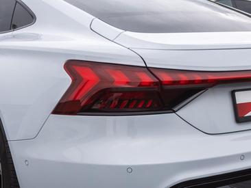 Audi E-tron GT Quattro E-tron Quattro — photo 8