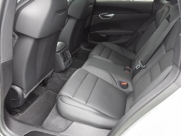 Audi E-tron GT Quattro E-tron Quattro — photo 20