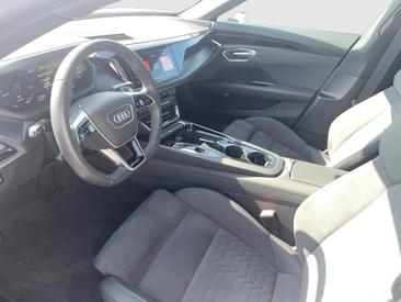 Audi E-tron GT Quattro E-tron Quattro — photo 9