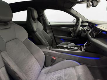 Audi E-tron GT Quattro E-tron Quattro — photo 16