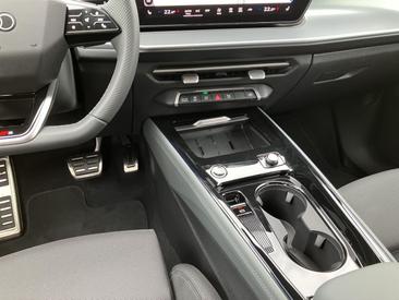 Audi Q3 Sportback E-hybrid — photo 15