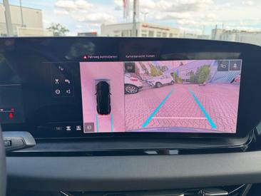 Audi Q6 Sportback E-tron E-tron — photo 19