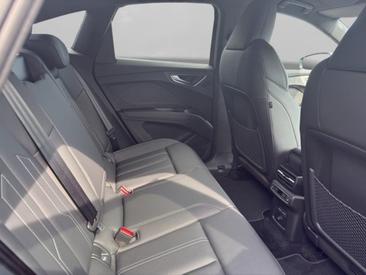 Audi Q4 Sportback E-tron E-tron Quattro — photo 8