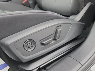 Audi A6 Sportback E-tron E-tron Quattro — photo 15