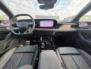 Audi A6 Sportback E-tron E-tron — photo 7