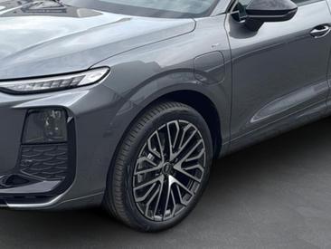 Audi Q3 Sportback E-hybrid — photo 6