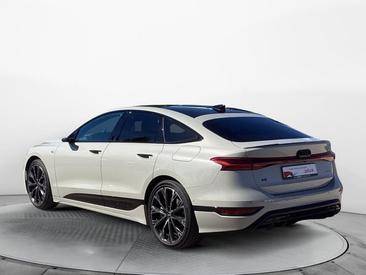 Audi A6 Sportback E-tron E-tron Quattro — photo 6