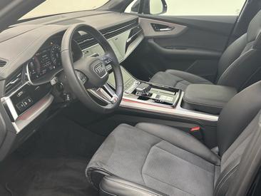 Audi Q7 TFSI E 55 E Quattro — photo 9