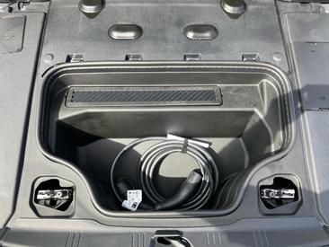Audi A6 Sportback E-tron E-tron Quattro — photo 16