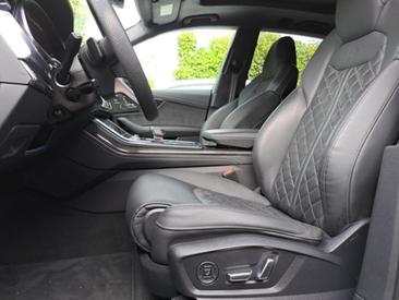 Audi SQ8 SUV TFSI Quattro Tiptronic — photo 16