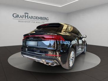 Audi SQ8 TFSI — photo 2