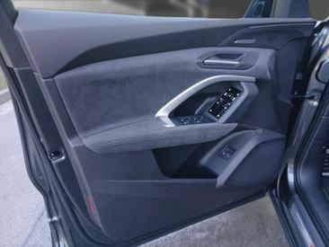 Audi Q5 E-hybrid Mit Akzenten Mythosschwarz Quattro — photo 16