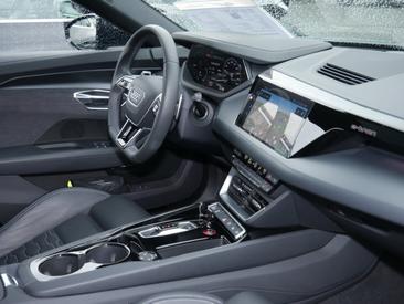 Audi E-tron GT Quattro E-tron Quattro — photo 5