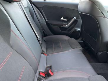 Mercedes Classe A Berline 250 E — photo 4