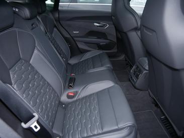 Audi E-tron GT Quattro E-tron Quattro — photo 7