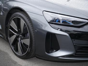 Audi E-tron GT Quattro E-tron Quattro — photo 11