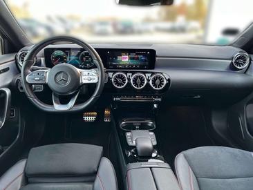 Mercedes Classe A Berline 250 E — photo 10