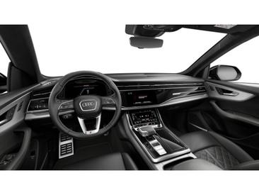 Audi SQ8 TFSI — photo 8