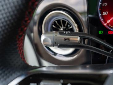 Mercedes CLA Berline 200 — photo 14