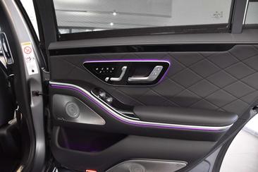 Mercedes Classe S Berline 580 E — photo 21