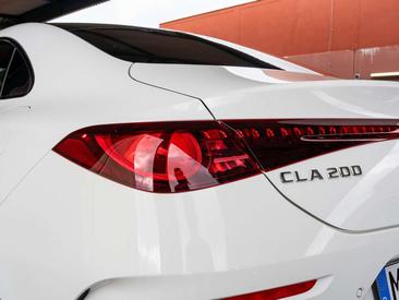 Mercedes CLA Berline 200 — photo 25