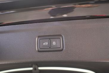 Audi A6 Sportback E-tron E-tron — photo 14