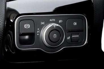 Mercedes Classe A Berline 180 D — photo 17