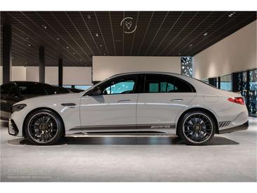 Mercedes Classe E Berline 63 S 4MATIC+ — photo 3
